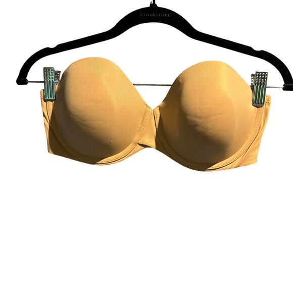 Maidenform Size 36D Nude Strapless Bra Foundation Piece Event Wardrobe Staple - Picture 1 of 5